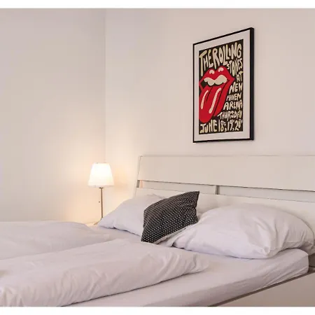 Sweet 3Br Shared Apt Near Wiener Stadthalle & Central Exterior photo