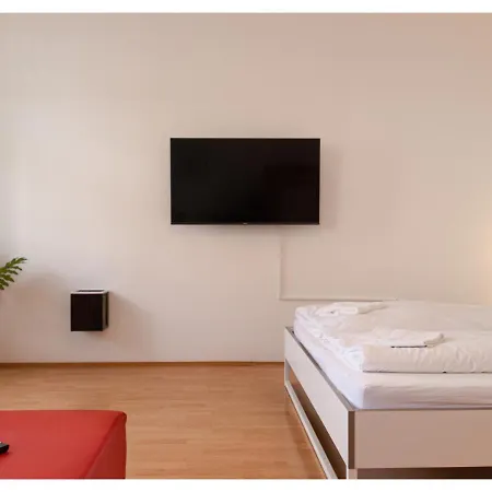 Sweet 3Br Shared Apt Near Wiener Stadthalle & Central Exterior photo