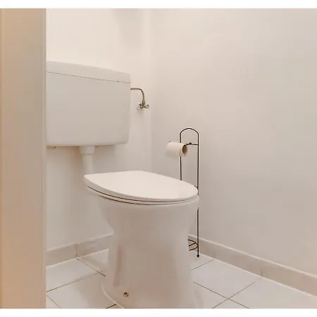 Sweet 3Br Shared Apt Near Wiener Stadthalle & Central Exterior photo
