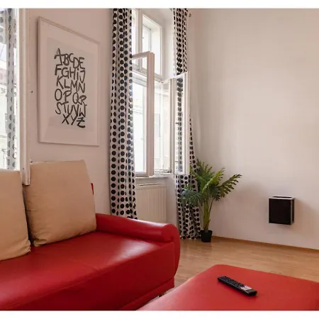 Sweet 3Br Shared Apt Near Wiener Stadthalle & Central Exterior photo